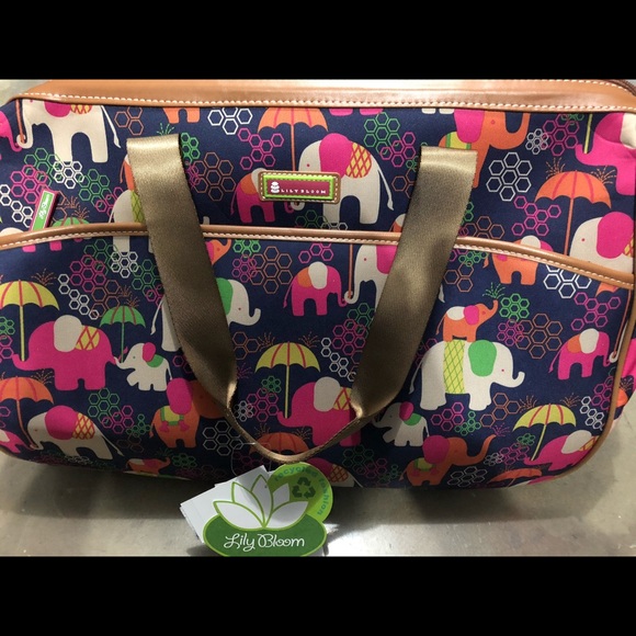 Lily Bloom Bags New Lily Bloom 2 Wheeled Framed Duffel Bag Poshmark